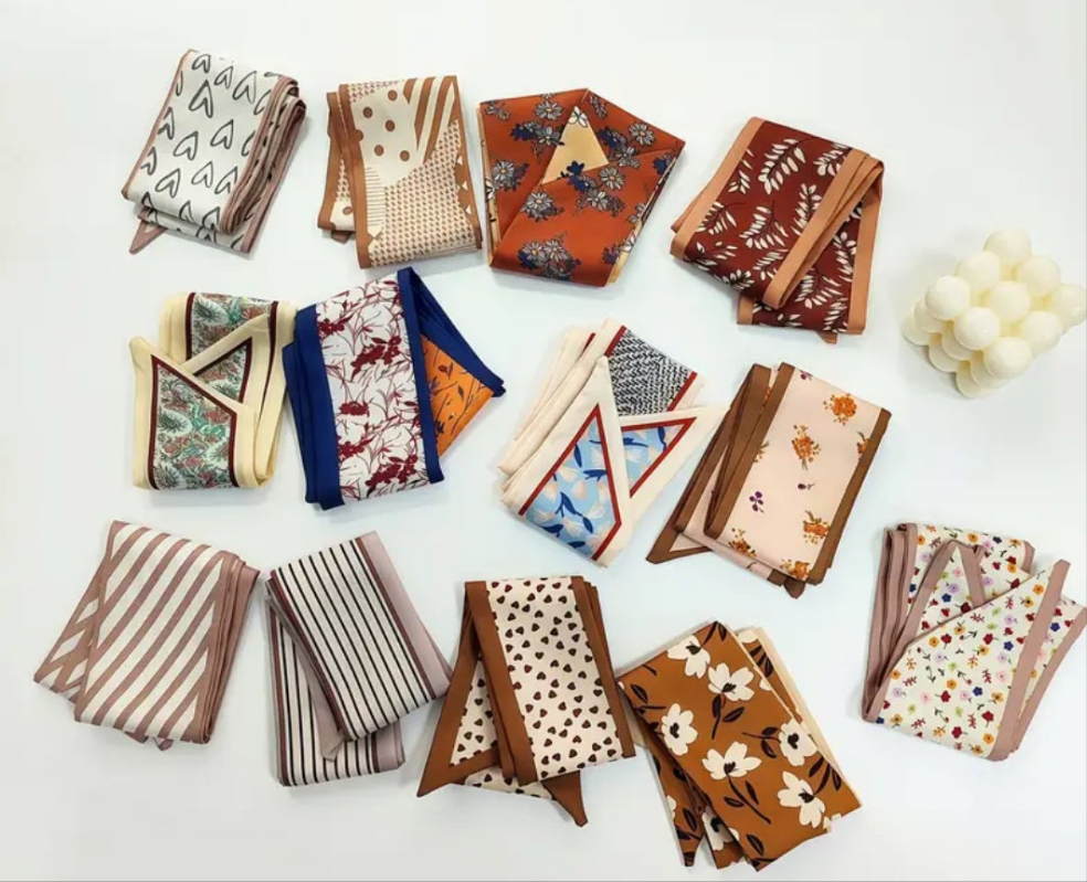 Foulard en polyester idéal comme cadeau d'anniversaire, parfait pour les cheveux... bandeau stylé